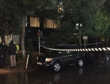 Βίντεο- ντοκουμέντο: Η στιγμή που ο δράστης πυροβολεί τον 50χρονο έξω από τη λέσχη στην Καλλιθέα